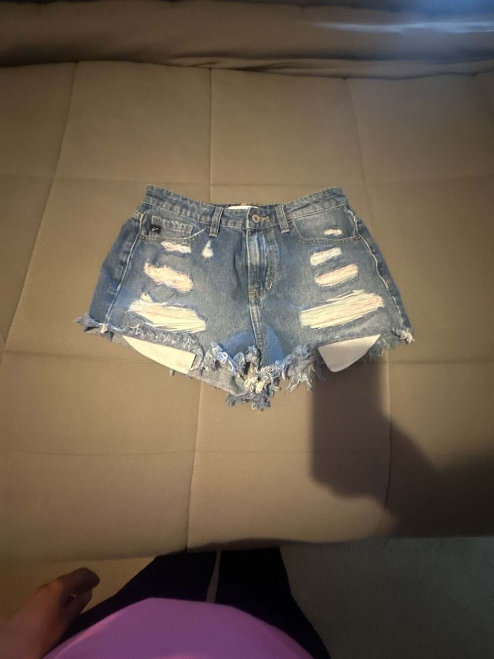 KanCan KC9225M Distressed Raw Hem Denim Shorts Size 5/26